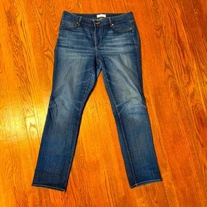 Gently worn medium denim. Straight leg, ankle.